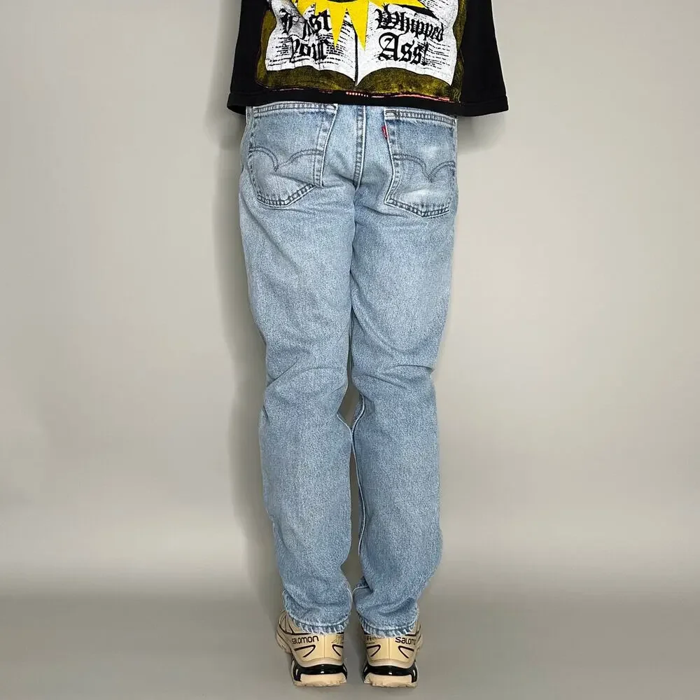 Vintage 90s Levis 505 Jeans 33x30 Straight Fit Light Wash Denim Made in USA